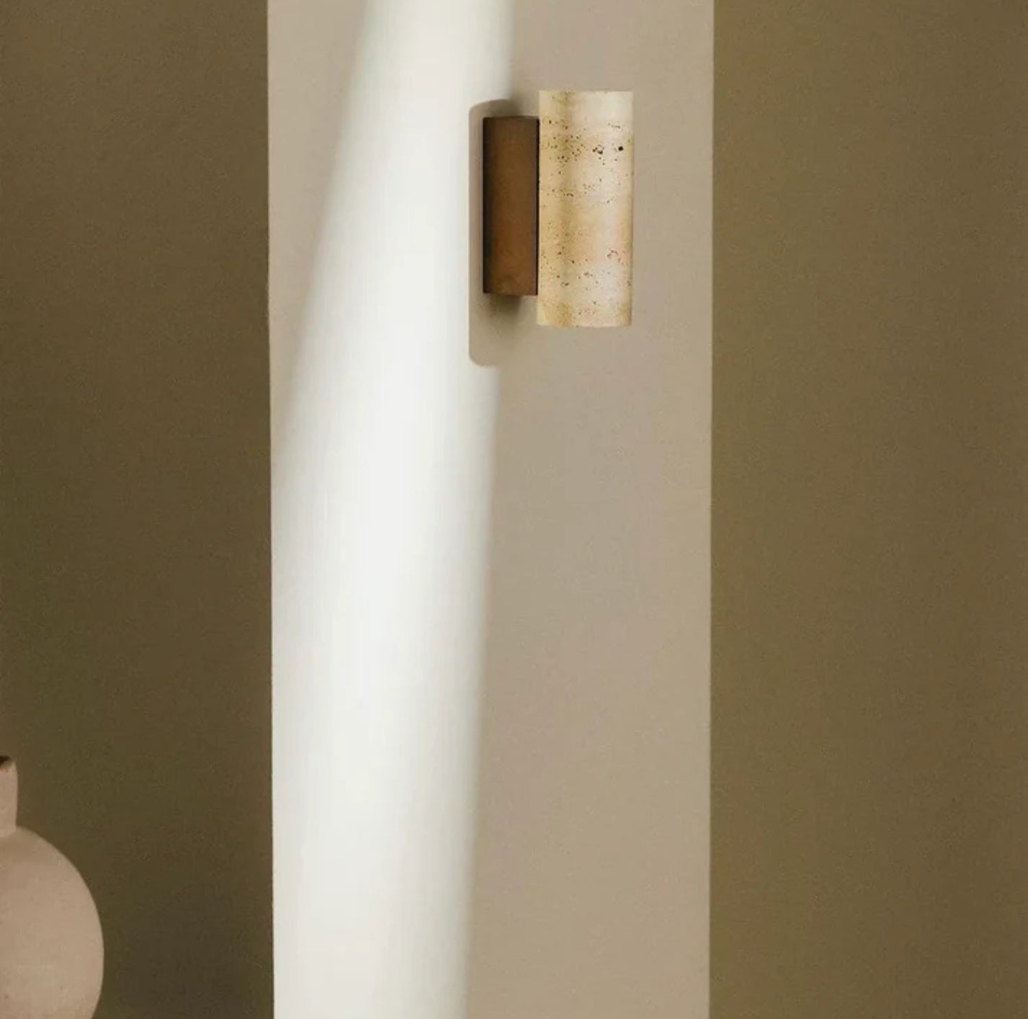Nomaenest Marbelle - Luxury Marble Wall Lamp